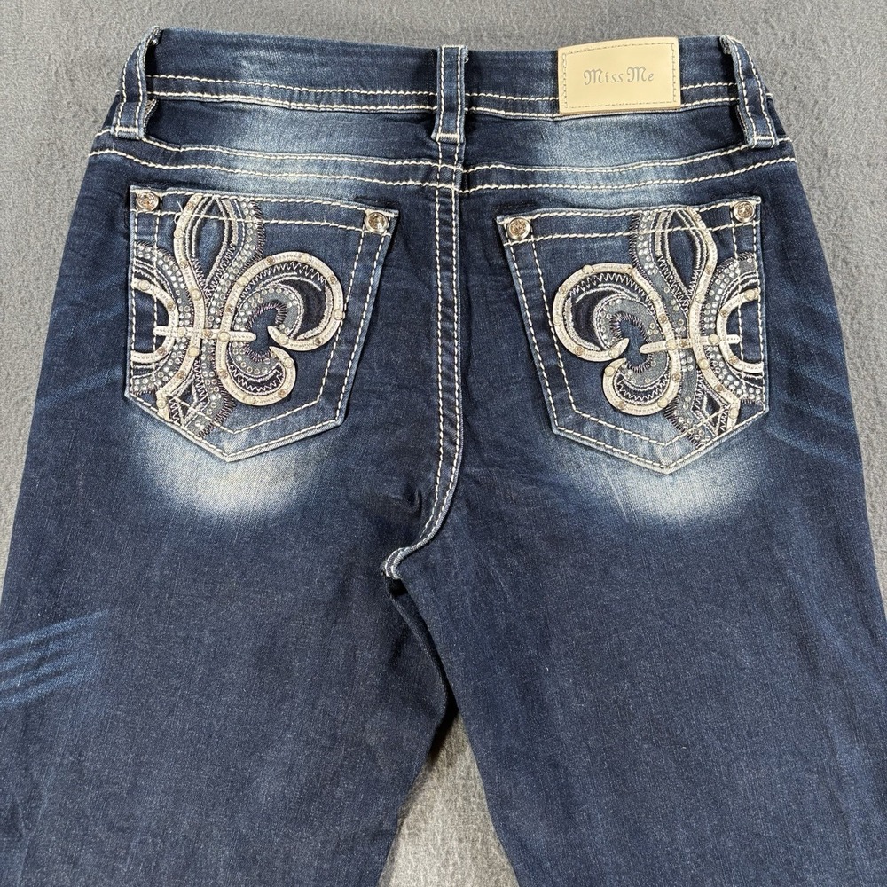 Miss Me Curvy Bootcut Jeans Womens 27 (29x31) Fleur De Lis Embellished Denim Y2K